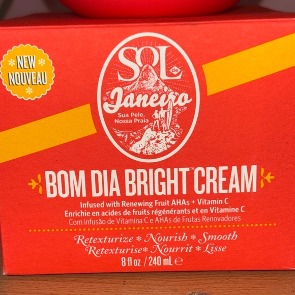 Sol de Janeiro Bom Dia Bright Body Cream - Picture 2 of 3